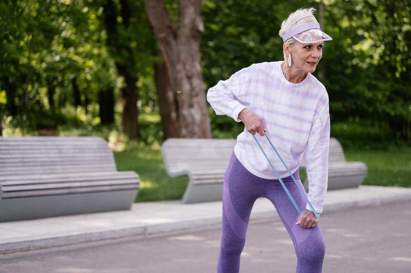 13. Older Adults Shouldn't Lift Weights