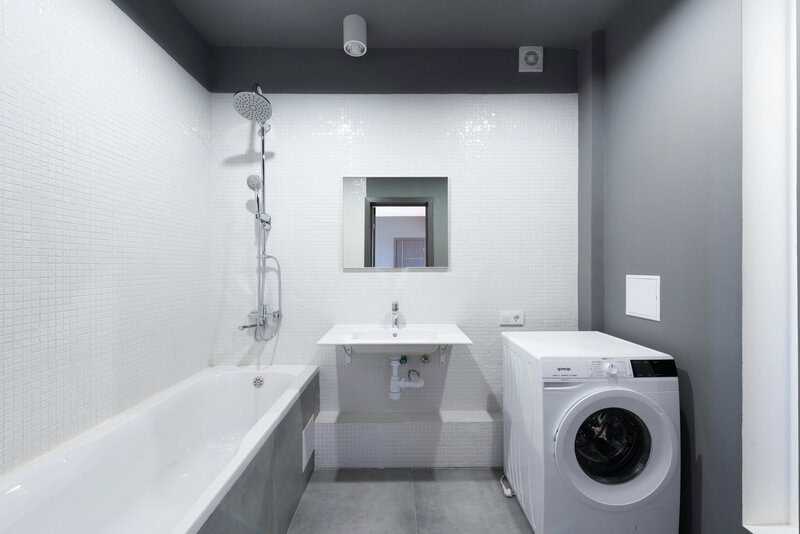 19. Don&rsquo;t Forget a Universal Sink Stopper